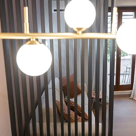 Corso Italia 189-apartment-centro Storico