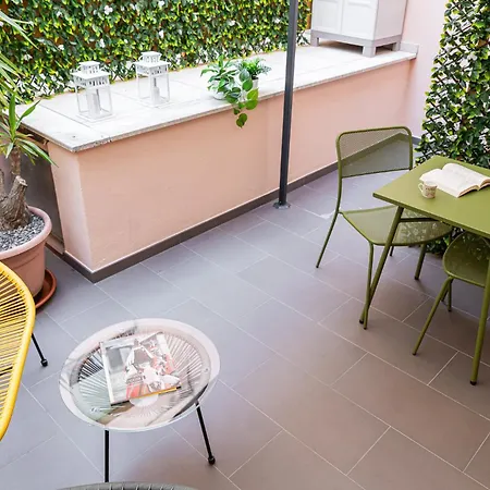 Apartment Corso Italia 189-apartment-centro Storico