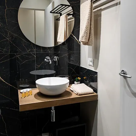 Corso Italia 189-apartment-centro Storico * ארצו