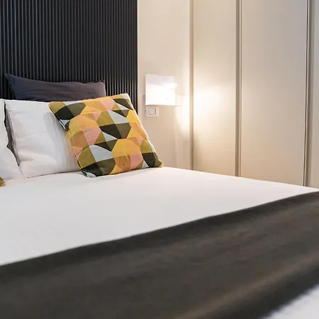 Corso Italia 189-apartment-centro Storico * ארצו